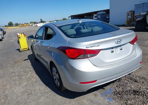 2016 Hyundai Elantra Se z USA, uszkodzony, nr VIN 5NPDH4AE4GH708809